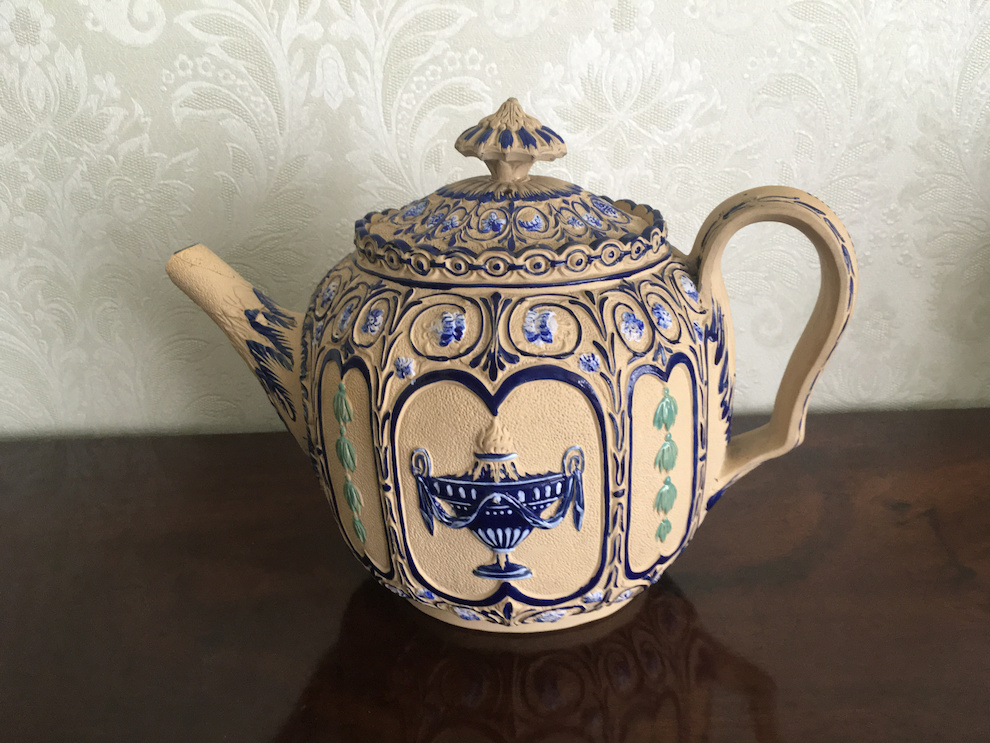 Staffordshire Spode Caneware teapot. Circa 1785.